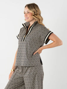 Poppy Pullover Black Tonal
